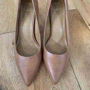 14th & Union Pump Heels - Never Worn Size 8